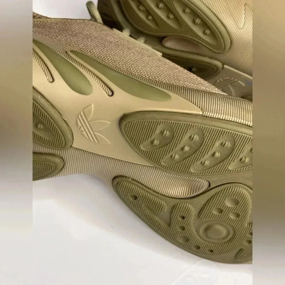 Adifom SLTN 'Orbit Green' adidas sneakers BRAND NEW - Picture 3 of 6